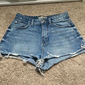 Denim Co Jean Shorts. size 6. cheeky jean shorts